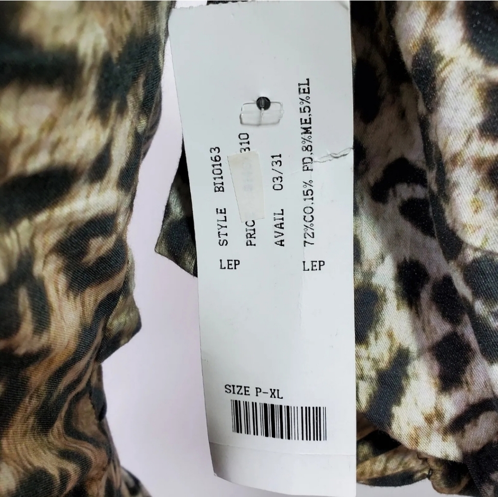 NEW Revolve Nicole Miller Top Petite Small Off Shoulder Leopard Puff Sleeves PS‎ - Picture 3 of 12